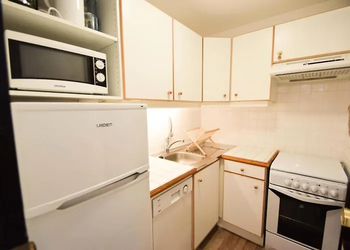 Le France - 2 Pieces 5 Pers - Le France - 833fr - Plagne Centre - Bon Confort Mae-5184 Apartment *